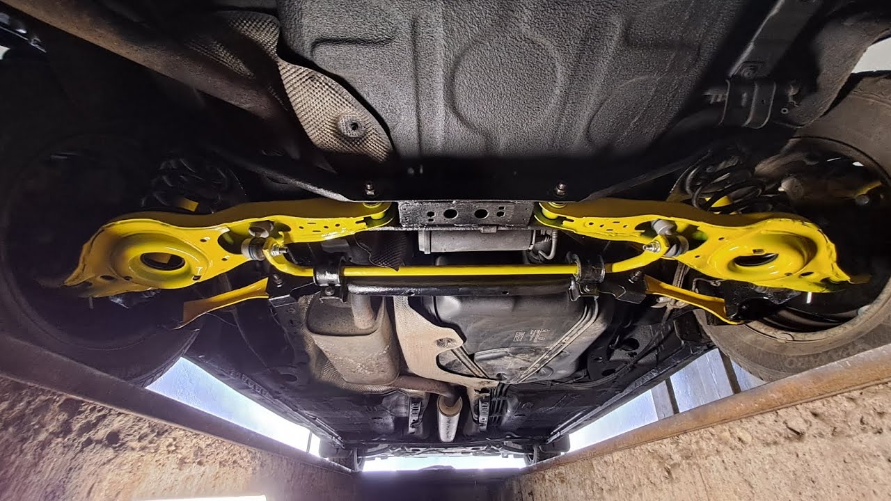 Mała renowacja zawieszenia Ford focus mk2 (Żółty? ale do żółtego to muchy lecą!)