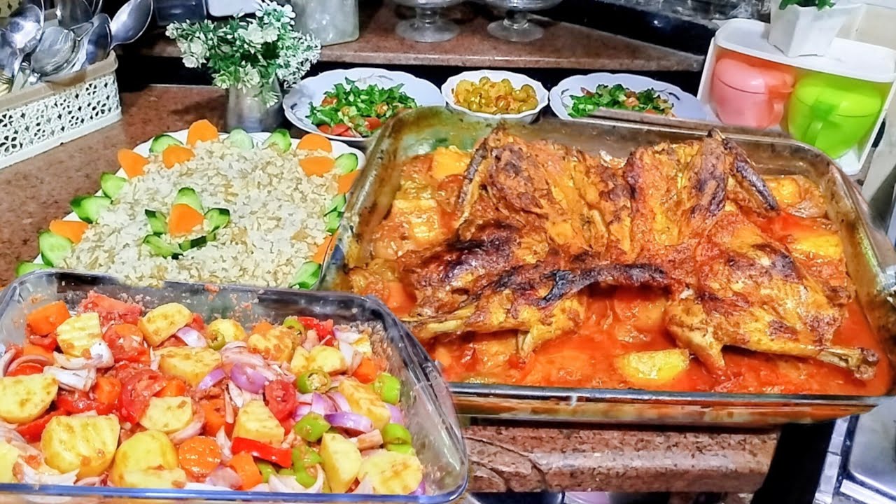 (وصفات رمضان) الفراخ المشويه في الصينيه بتتبيله اقسم بالله خطيره 😋 هتخليكي تعمليها طول شهر رمضان2026