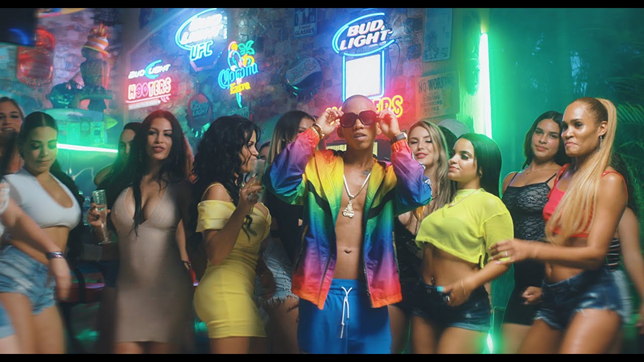El Uniko - Esta Noche No Se Duerme (Video Oficial)