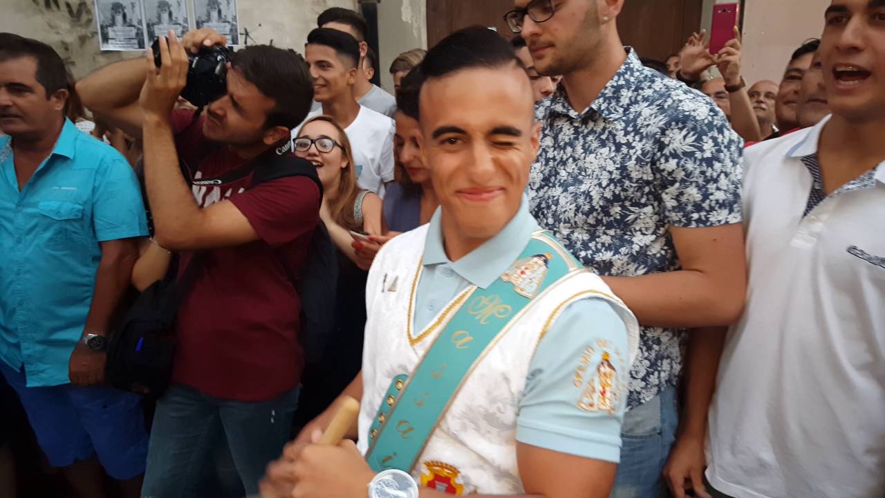 Candeliere Massai.....