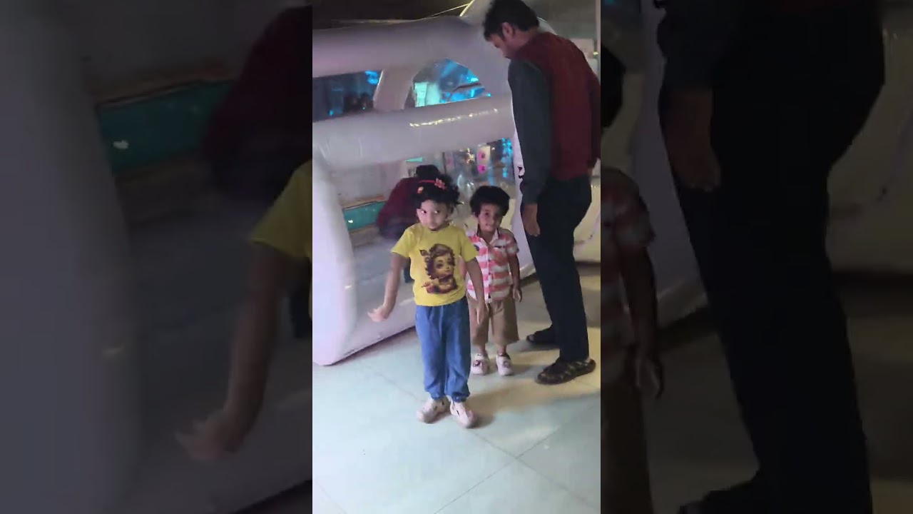 Mgb mall @ Nellore #skAsha-Thahiro7 vlogs