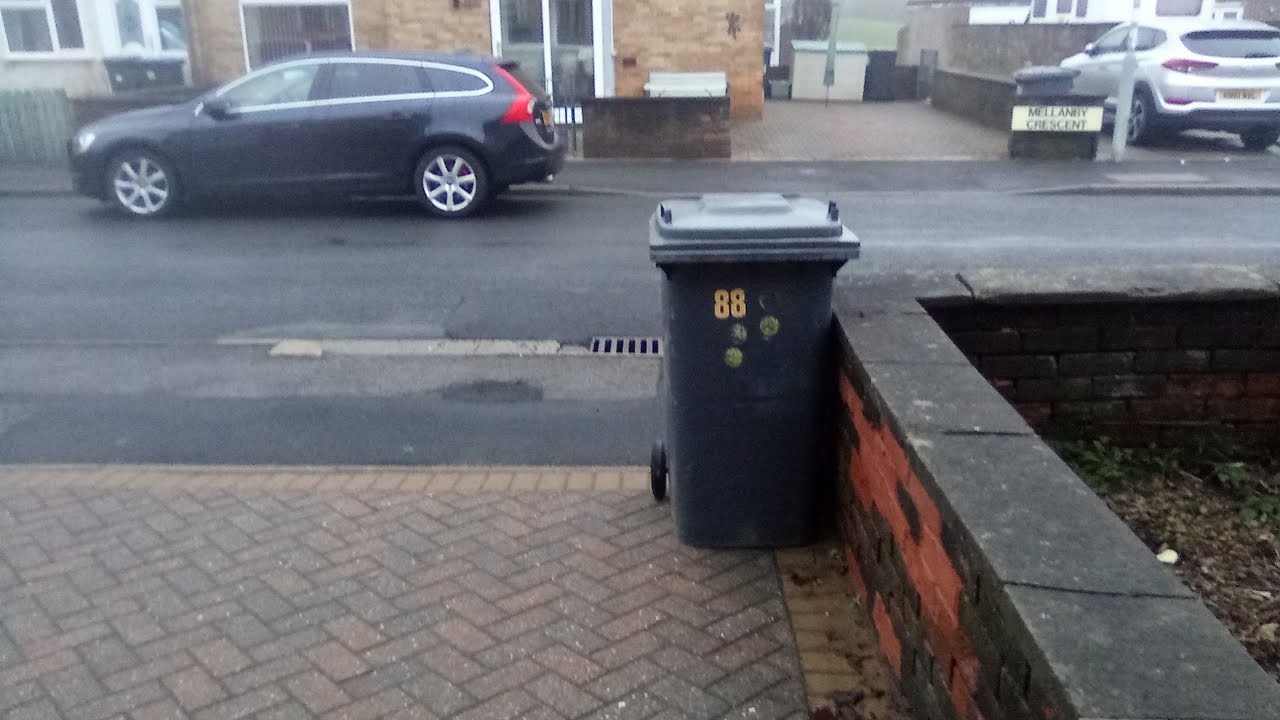 Putting the black bin out Monday 19.01.26