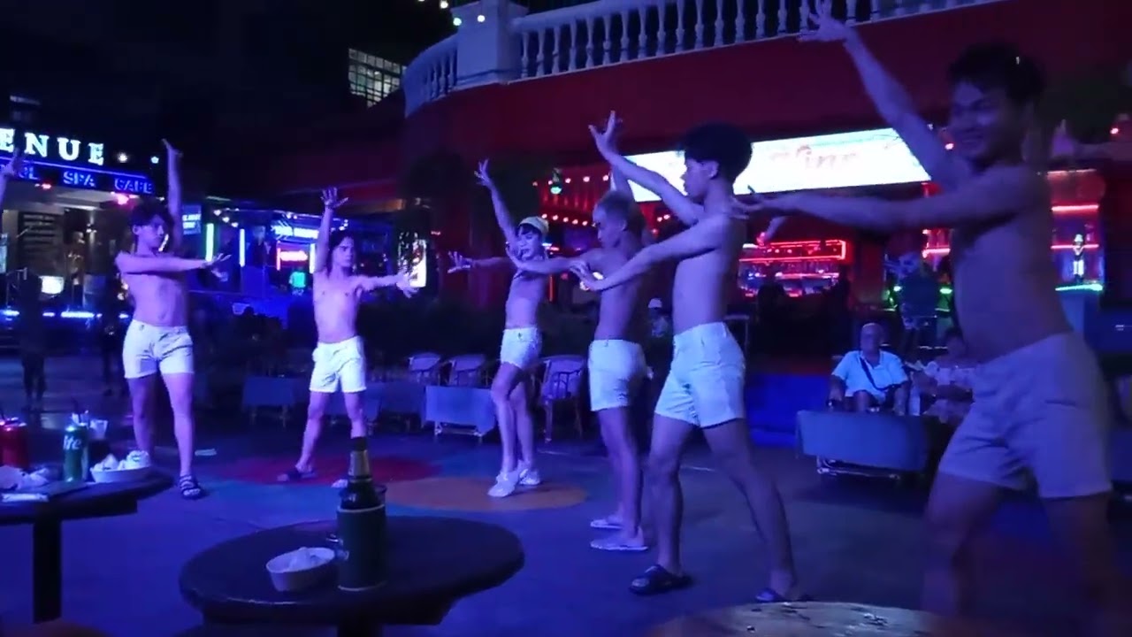 Songkran, Pattaya. Jomtien complex. 2025