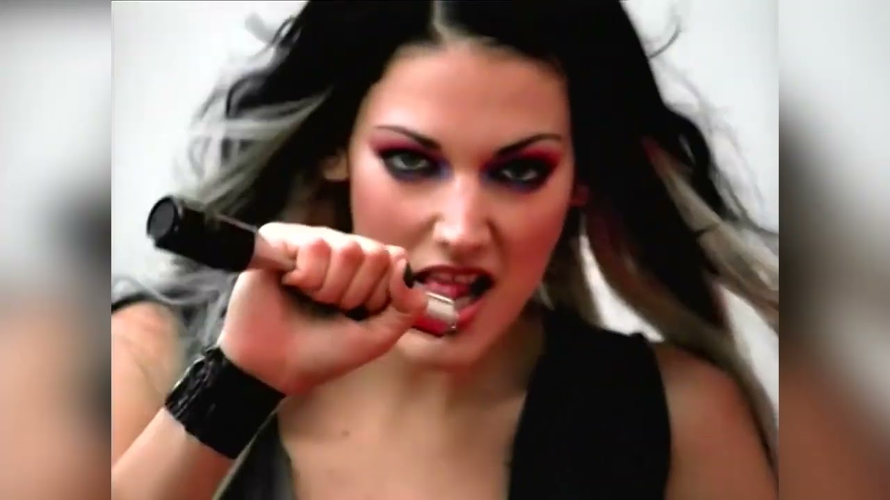 1 Plus 1 - Cherry Bomb (2000) Video 2K The Runaways Cover