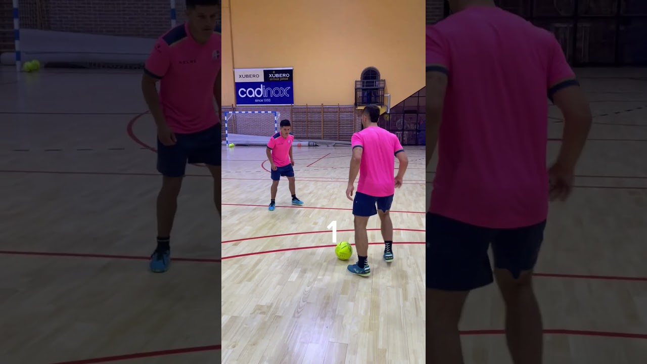 Amateur a Pro con 3 regates sencillos #futsalskills #futsal #f&uacute;tbolsala #futbol