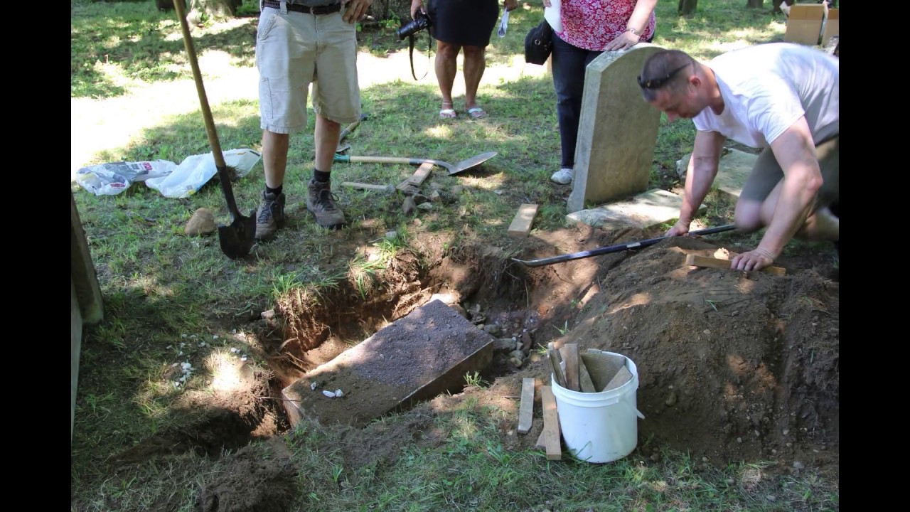Gravestone Preservation Workshop at Monfort Cemetery, Port Washington, NY on July 7, 2018