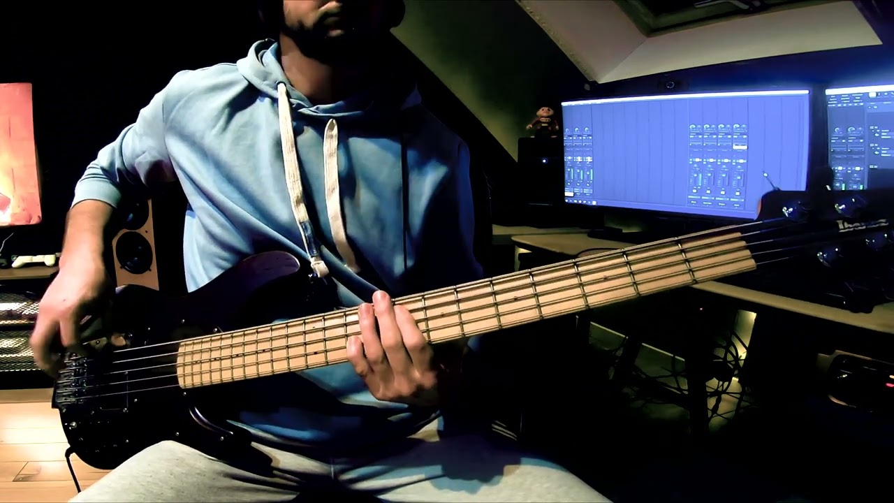 [39]. Pan Kleks - Meluzyna - na basie / bass cover + TAB