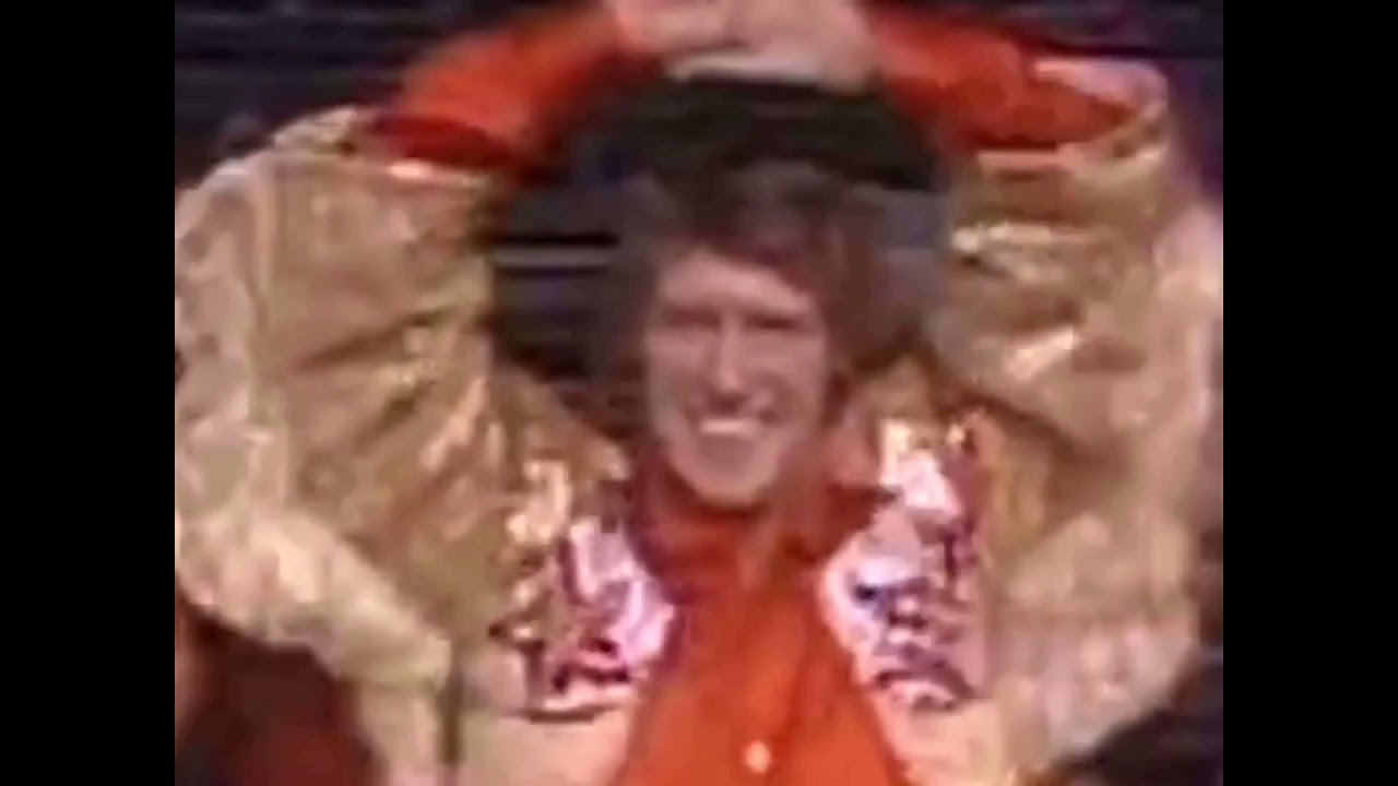 Michael Crawford as Billy Fisher