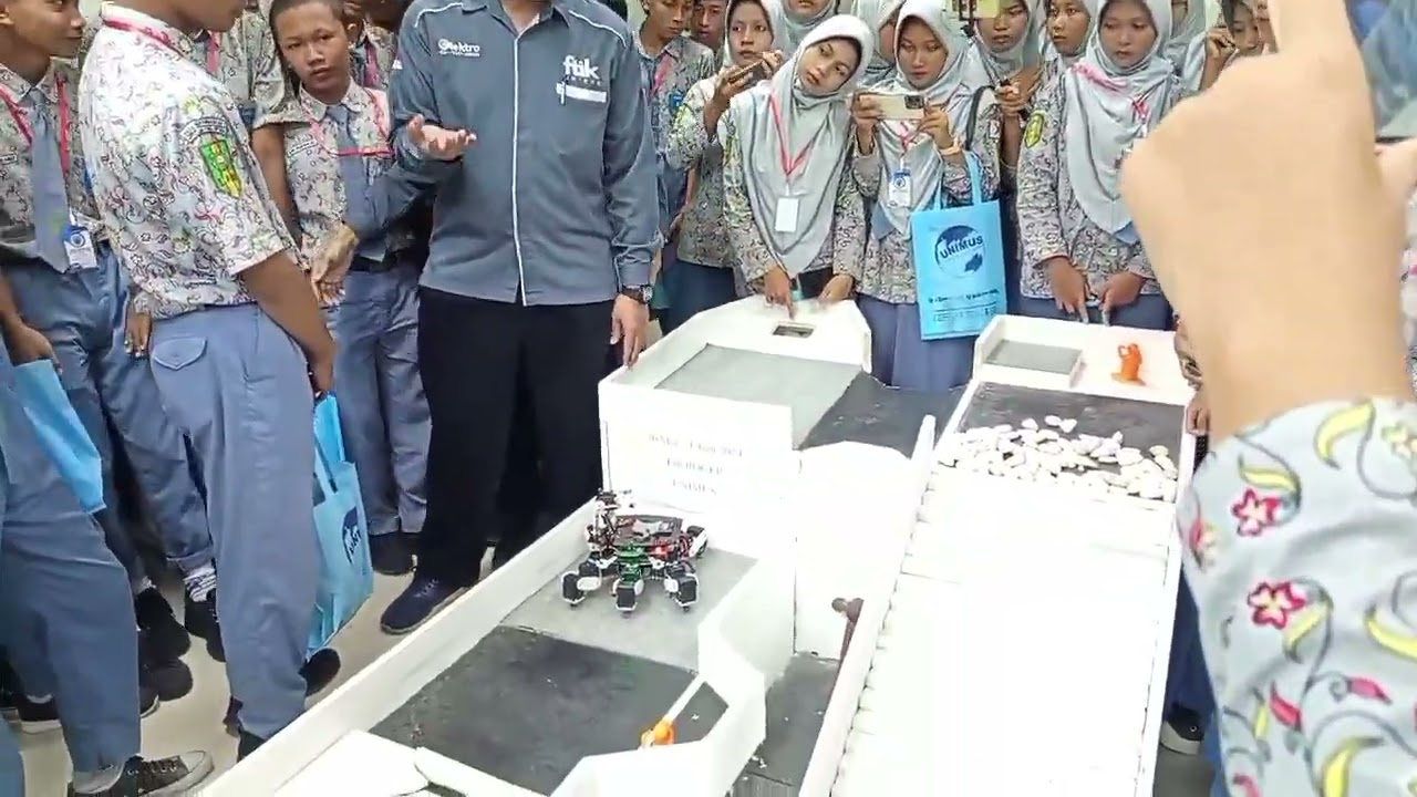 VLOG OUTING CLASS 2025 // KELAS X.1 SMAMUMA// KELOMPOK 3