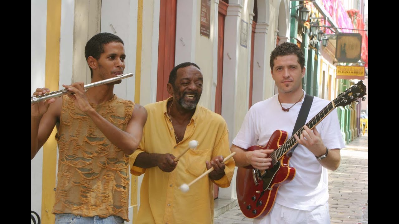Clovadri- Pablo Fdez. Arrieta/Naná Vasconcelos/Cesar Michiles