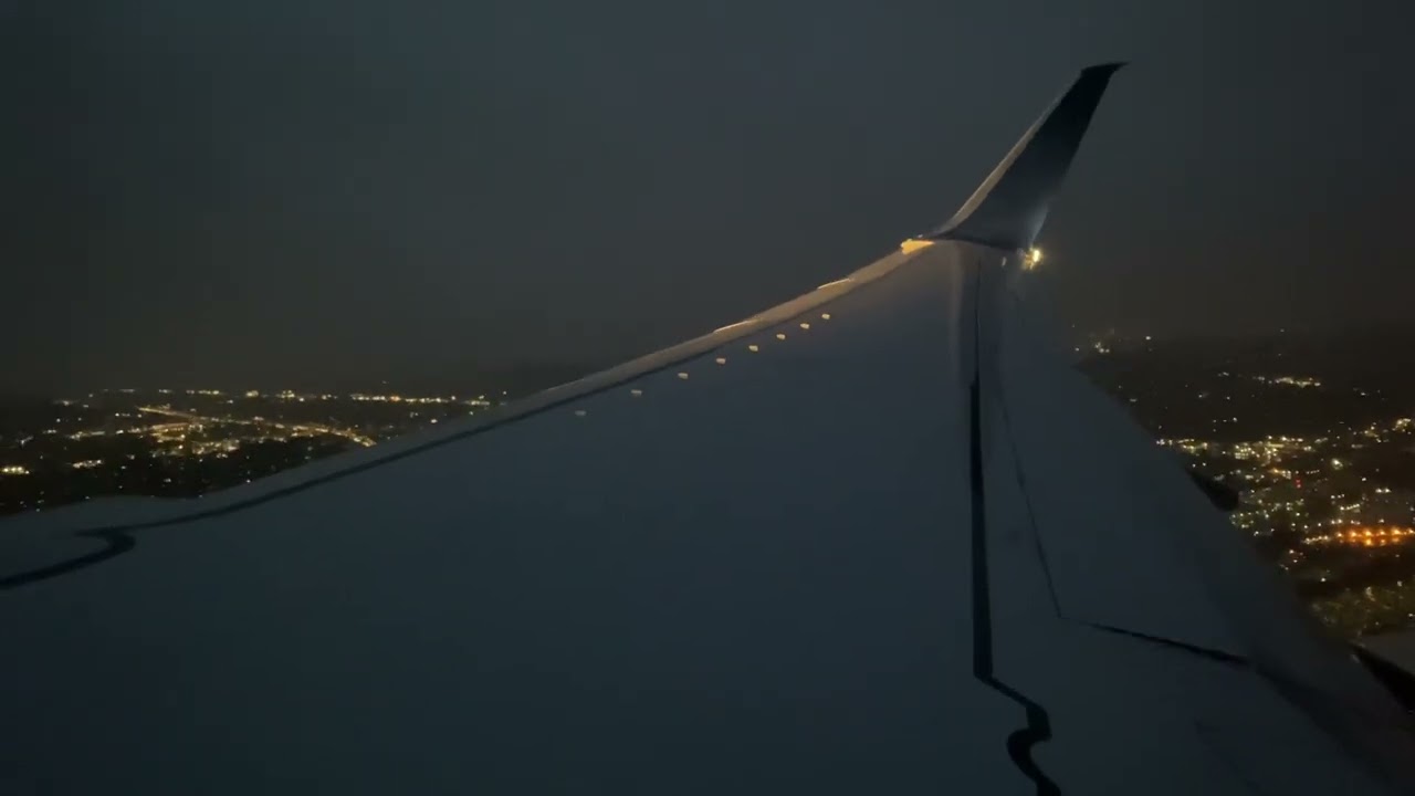 Delta 737-900 Turbulent Takeoff (Low Level Windshear Advisories in effect) at PDX [FUll HD]
