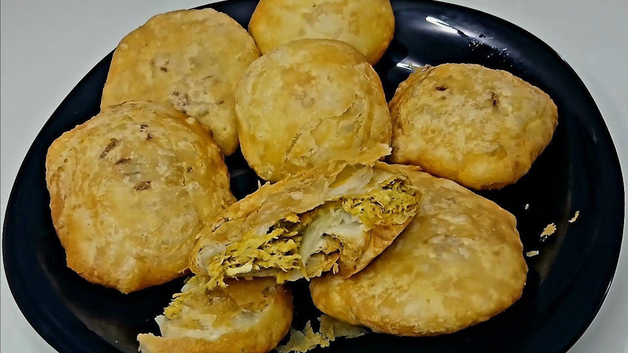 Chicken Stuffed Kachori 😃 Perfect Crispy Kachori Recipe By Food Flourish