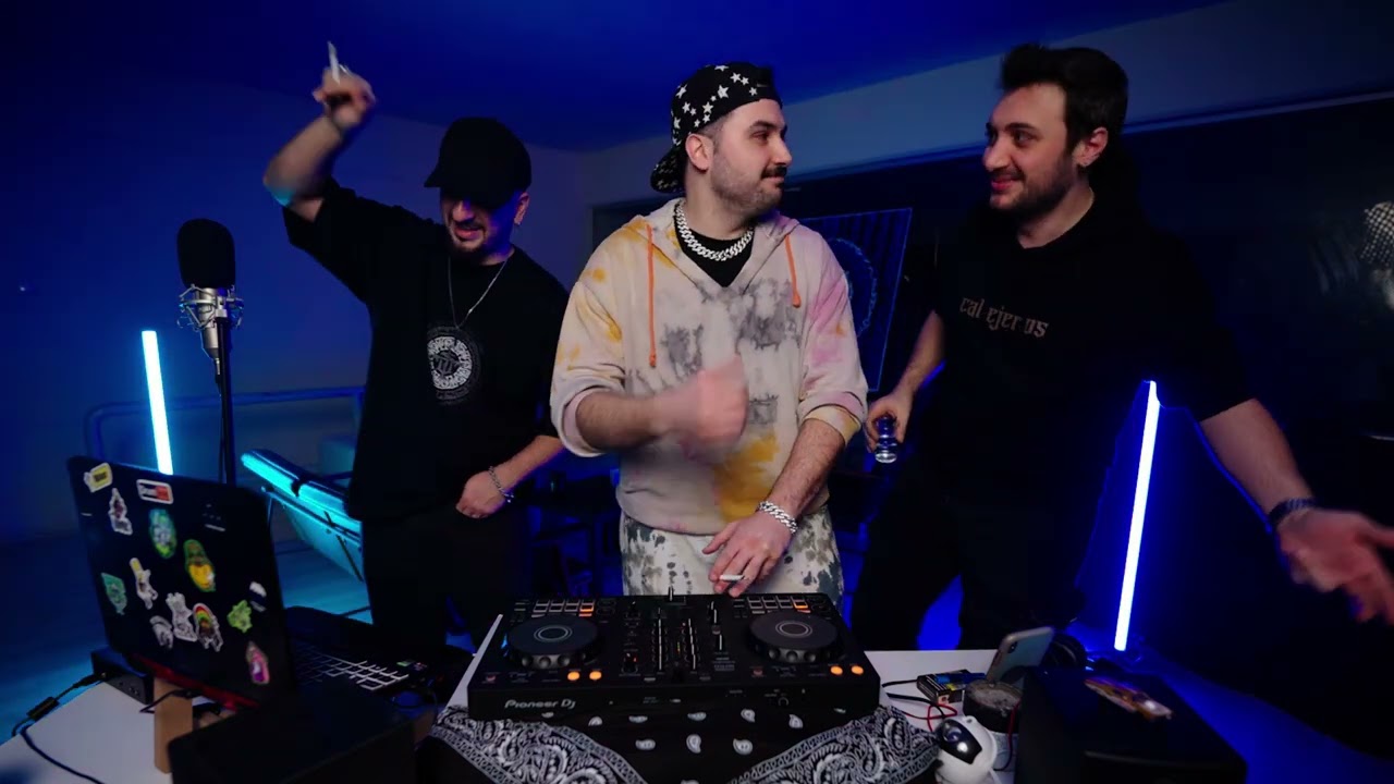 #freesansarsalvo Sansar Salvo Mixtape - 1 Dj &1 MC - Dj Dasmehdix & Karakurt (Az Bilinen Şarkılar)