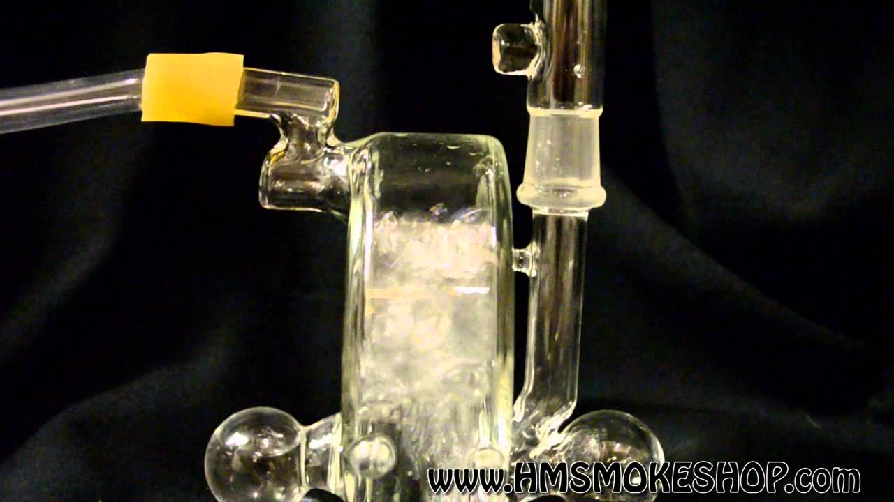 HAMM's Waterworks Disk Air Flow Test www.HMSMOKESHOP.com