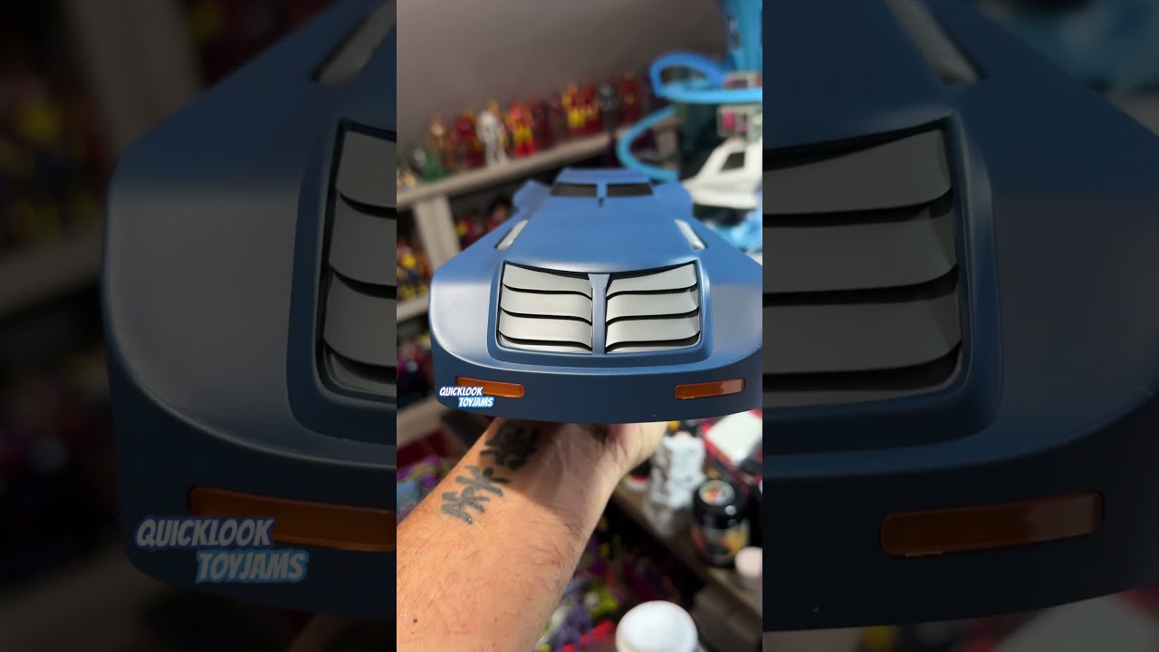 BATMOBILE Animated Series QUICK LOOK Mezco Toyz Superhero Toy Vehicle Review