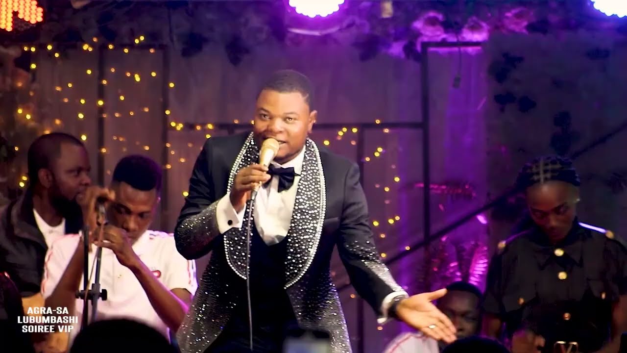 MUKENDI DELPHIN FAIT PLEURER LA SALLE AVEC NOUVELLE CHANSON MOTEMA KEBA CONCERT LUBUMBASHI