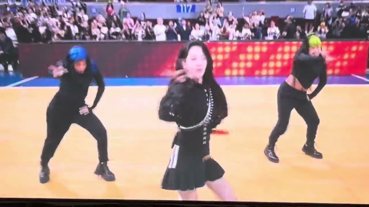 Dara at MOA Arena