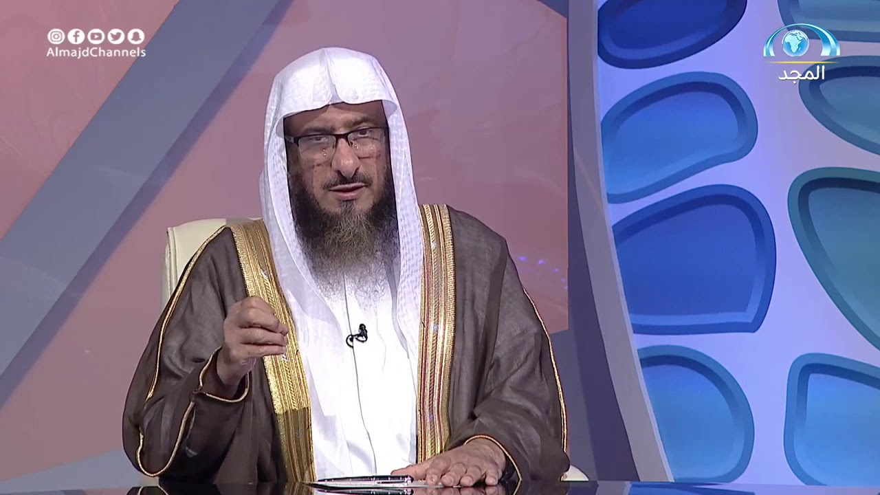 دفع الزكاة لمن عليه دين
