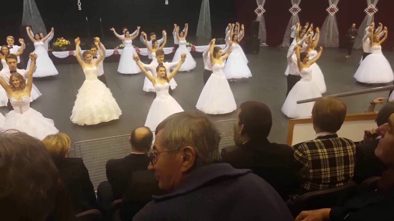 Gell&eacute;rt szalagavat&oacute; 20161102