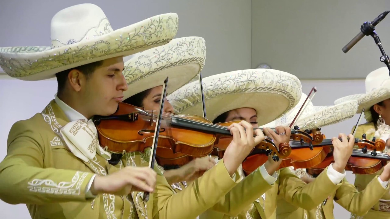 Mariachi Herencia de México performs 