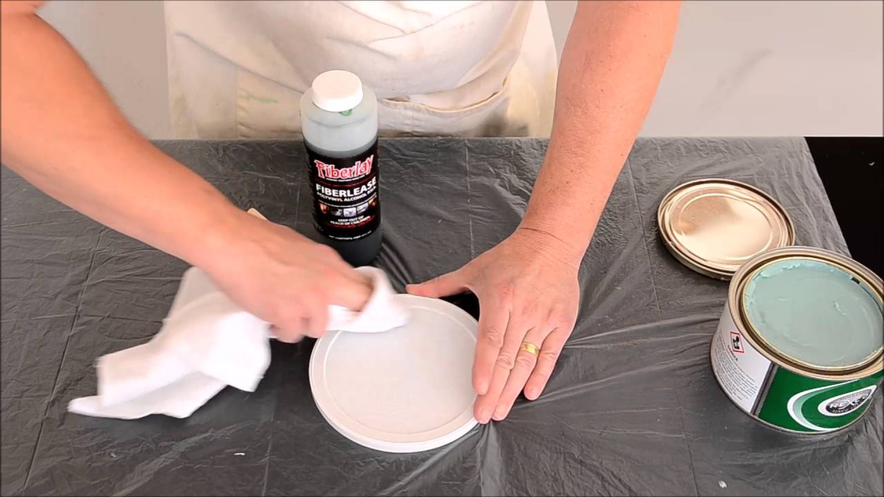 Mold release application