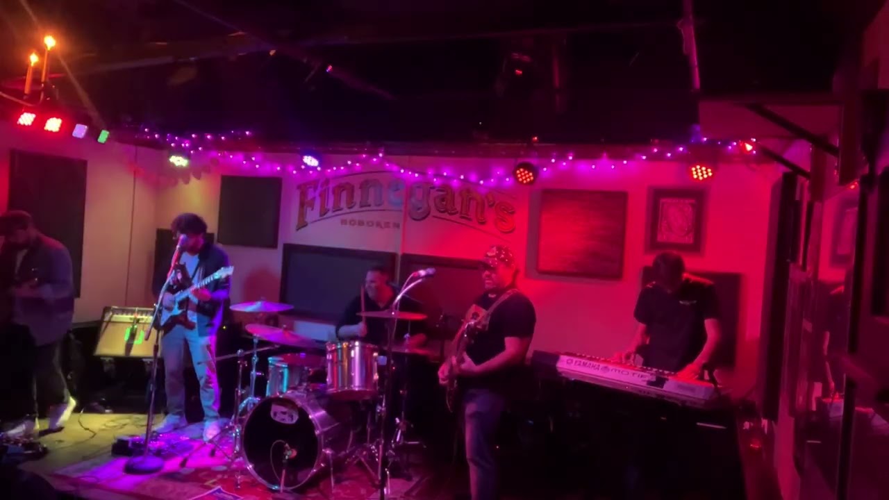 Young Thrust - Live at Finnegan’s (Hoboken)