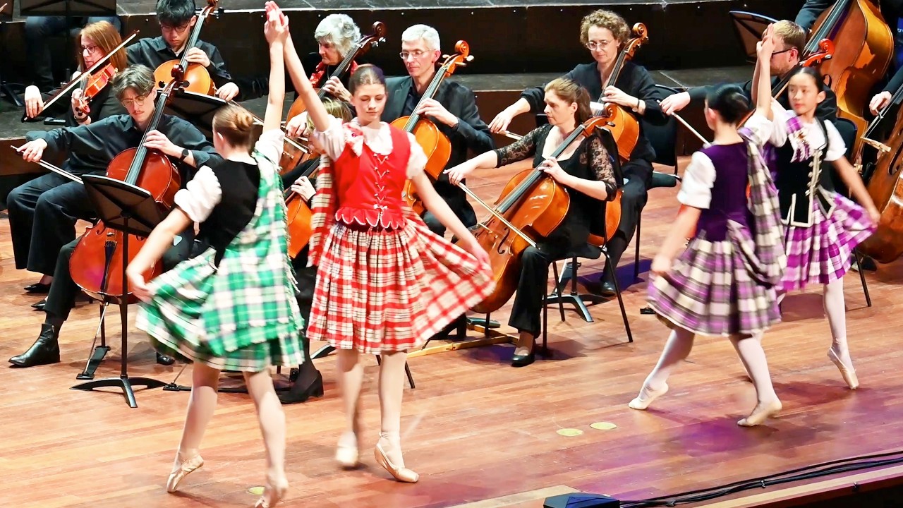 Blue Danube | Highland Dancer and Symphony Orchestra