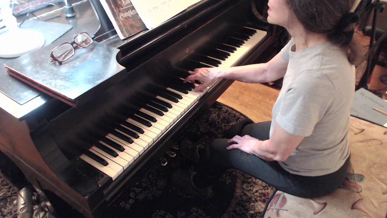 (HD) Piano Tutorial: J.S.  Bach Little Prelude in C minor, BWV999