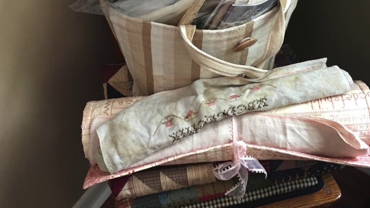 Welcome to the Saltbox Stitcher Floss Tube