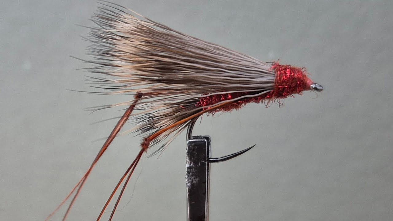Sedge Hopper Dry Fly Pattern