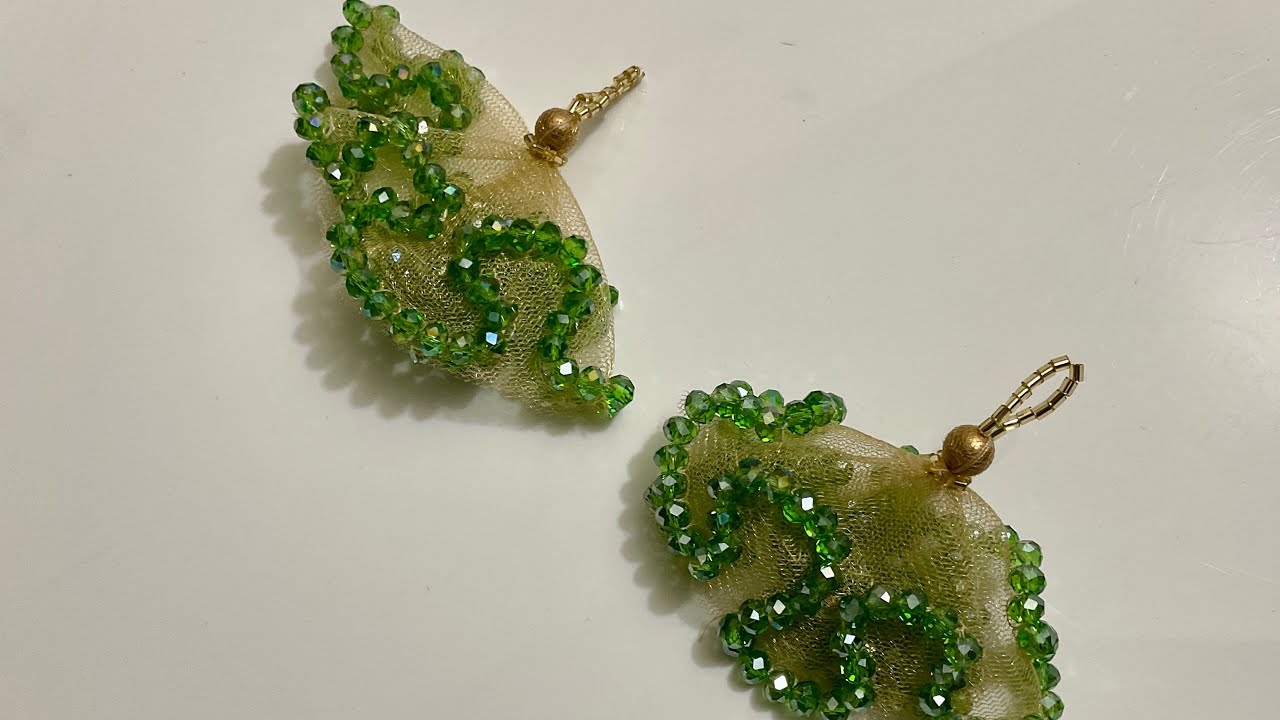 Latkan/ Tassel making
