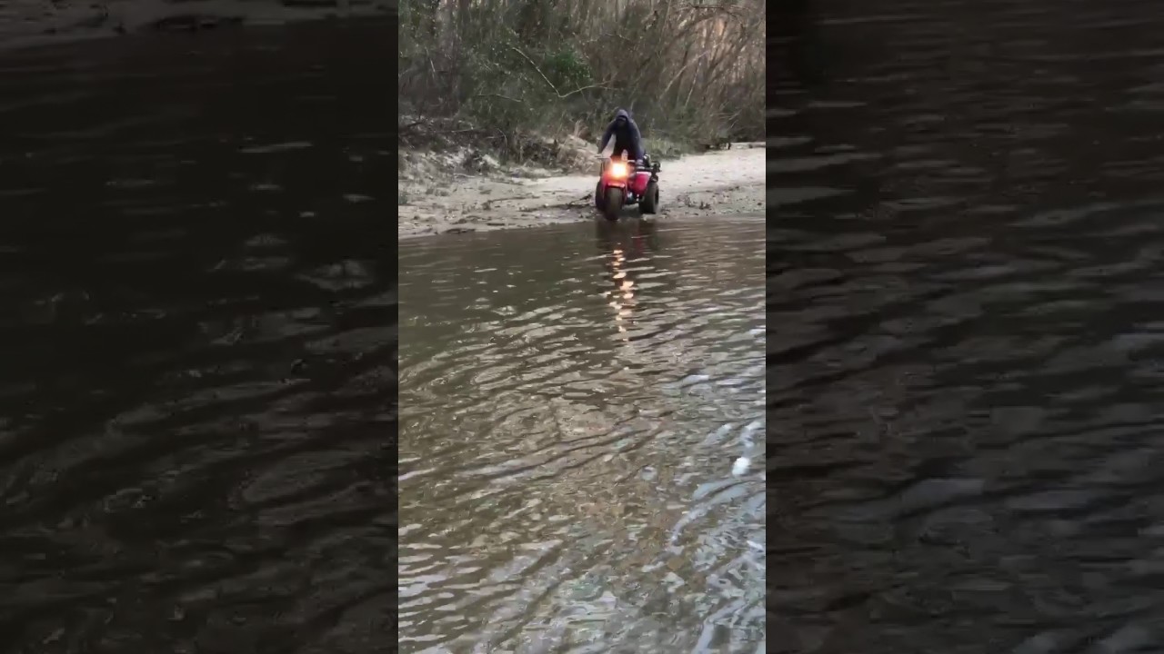 Honda 3 wheeler going deep