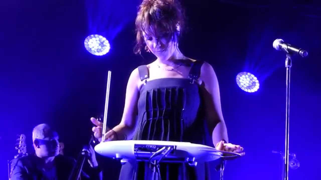 ZAZ - La complainte de la butte (Leipzig 07.11.2015)