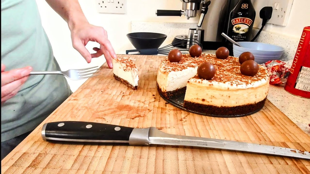 ASMR: Making Baileys Cheesecake, Whispering