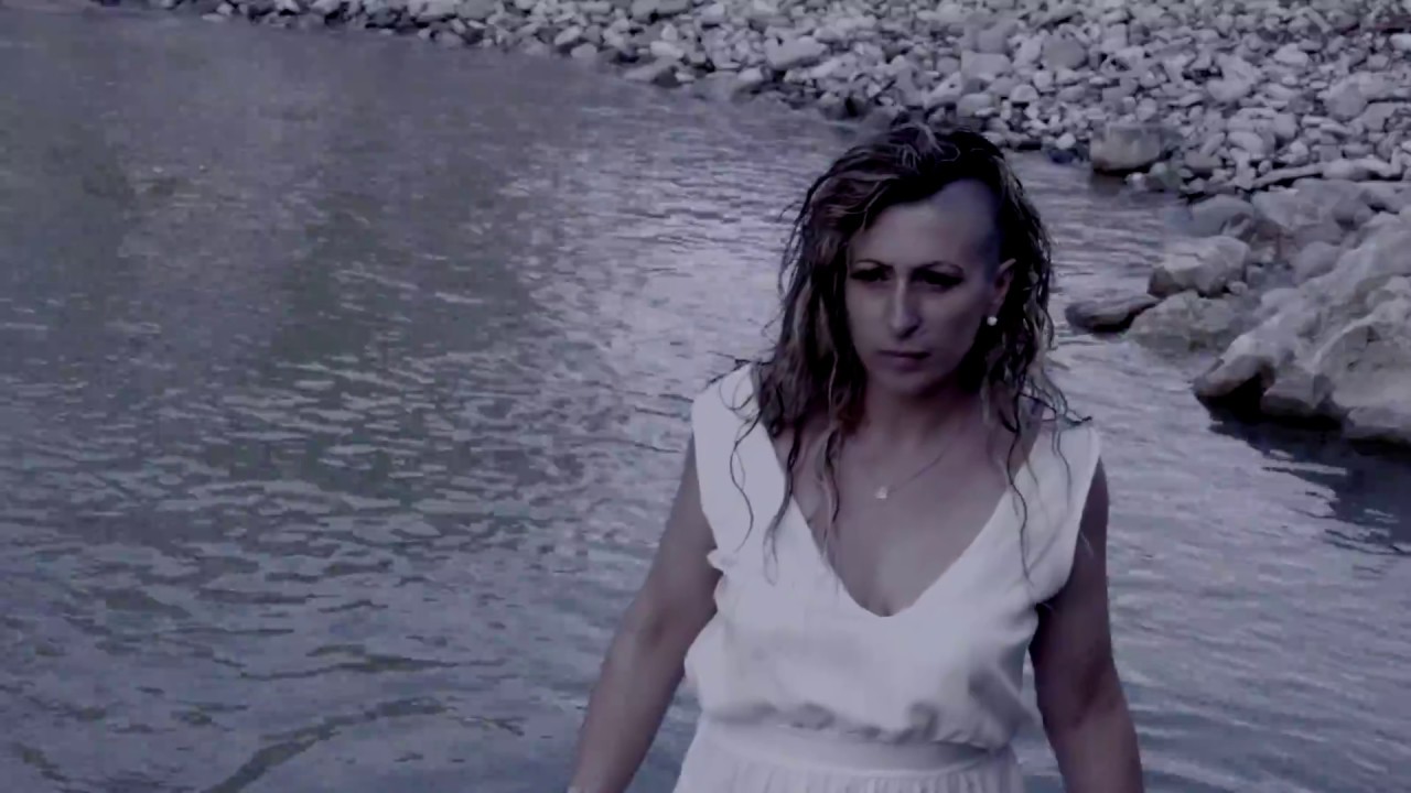 Betty Rose - L'Ultima Notte del Mondo (Official Videoclip)