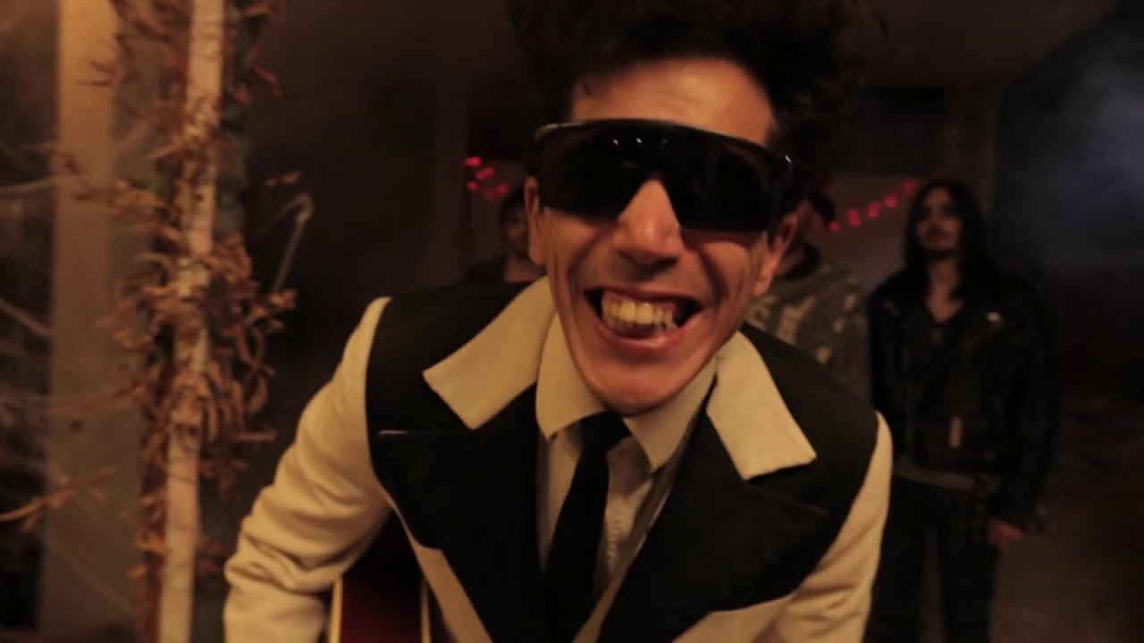 Charlie Megira & The Modern Dance Club - Elvis Is Not Dead