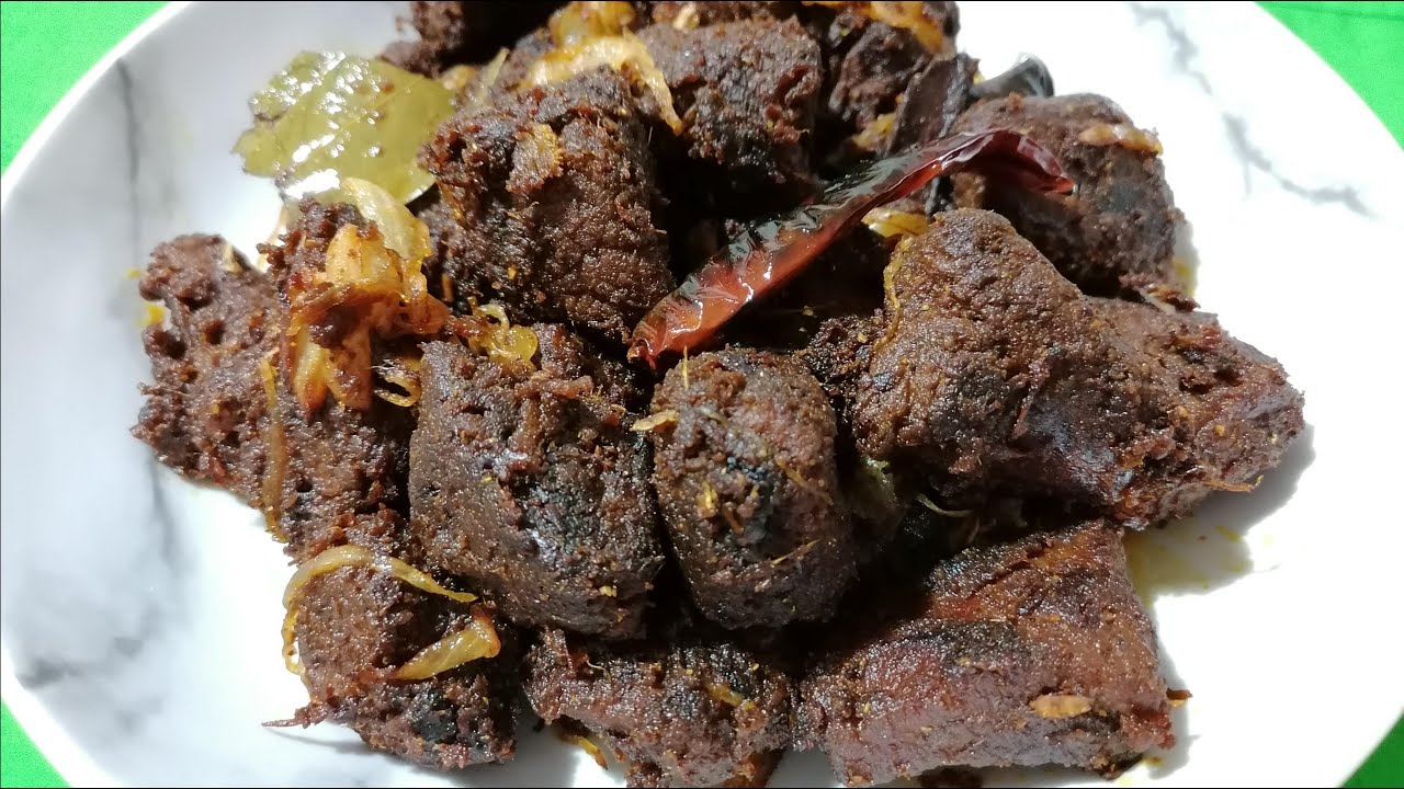 গরুর মাংসের কালা ভুনা রেসিপি - Beef Kala Bhuna Recipe 🍲🥘