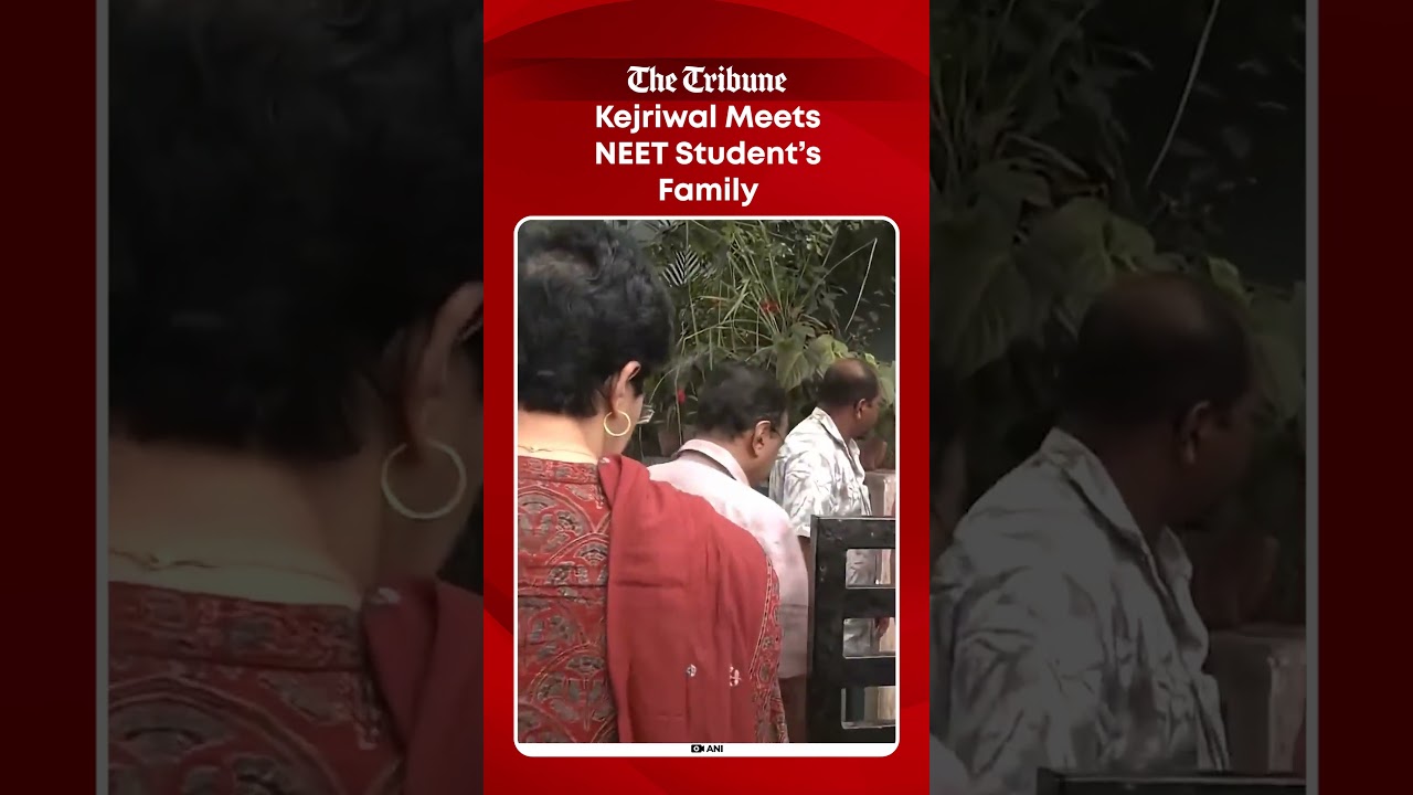 Arvind Kejriwal Visits NEET Aspirant Siddarth Hegde&rsquo;s Family After Tragic Death
