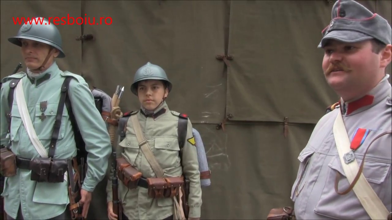 Prezentare de uniforme si echipament din timpul Primului Razboi Mondial
