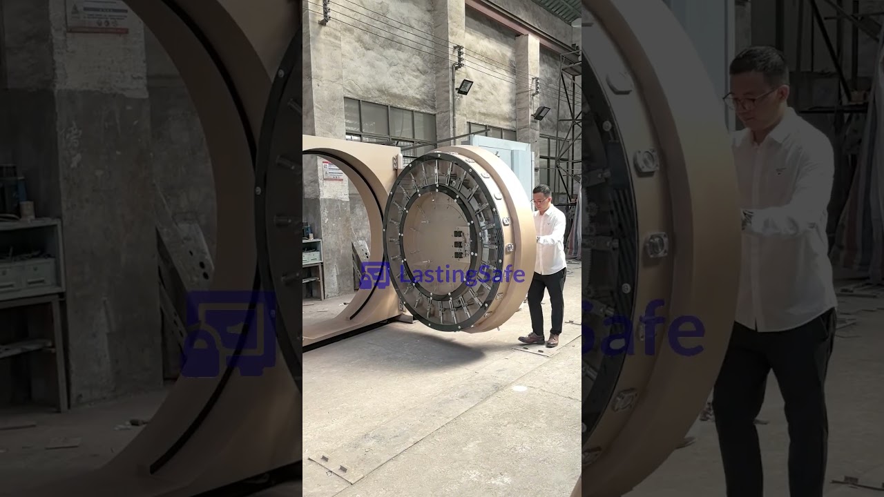Luxurious round vault door manufacturer! #vaultdoor #bankvault #vault #safedoor #door #bank #safe