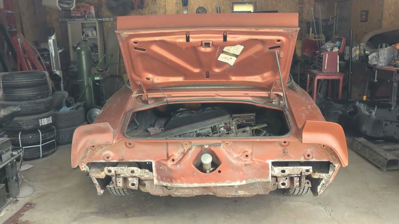 1980 Pontiac Trans Am Restomod, outside rust restoration