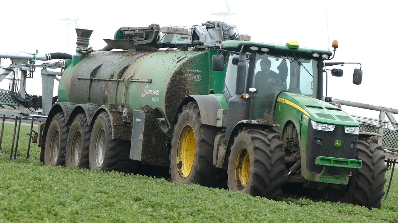 John Deere 8320R & 8360R laying manure w/ Samson PG II 31 HWD & 36-Meter Boom | Big Farming | Agri