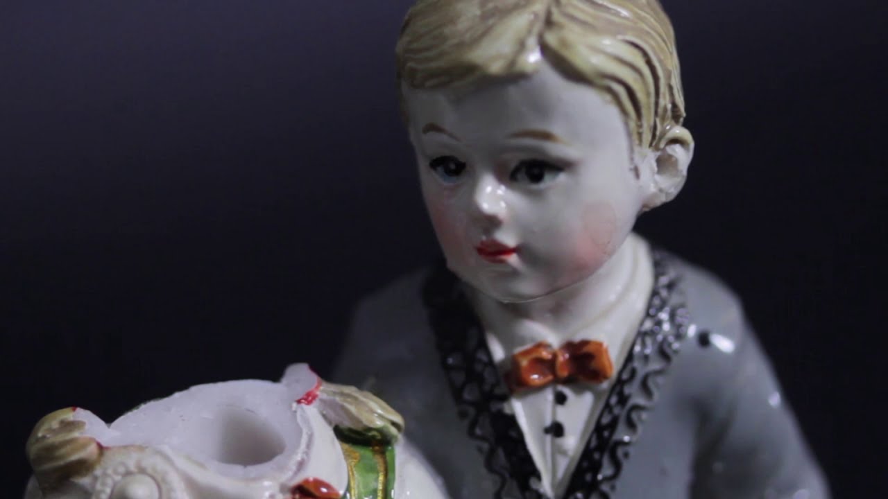 Out of Place. A film by Natalja Vikulina. Не к месту. Фильм Натальи Викулиной