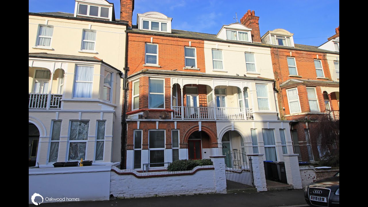 HUGE PERIOD FAMILY HOME - Surrey Road, Cliftonville, Margate