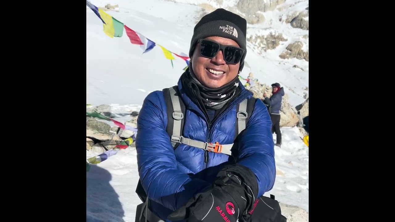 LARKE-PASS (5106m)