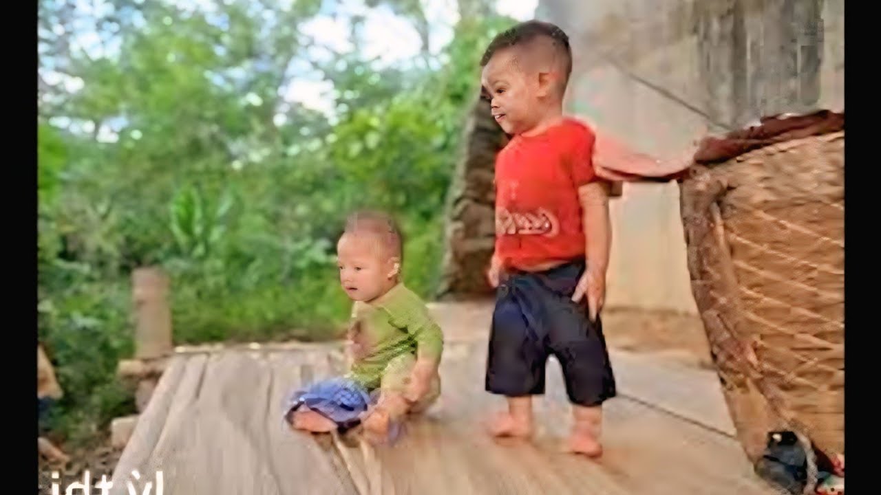  single mother —who was kicked out fo The house by her Mother-in-law with no support