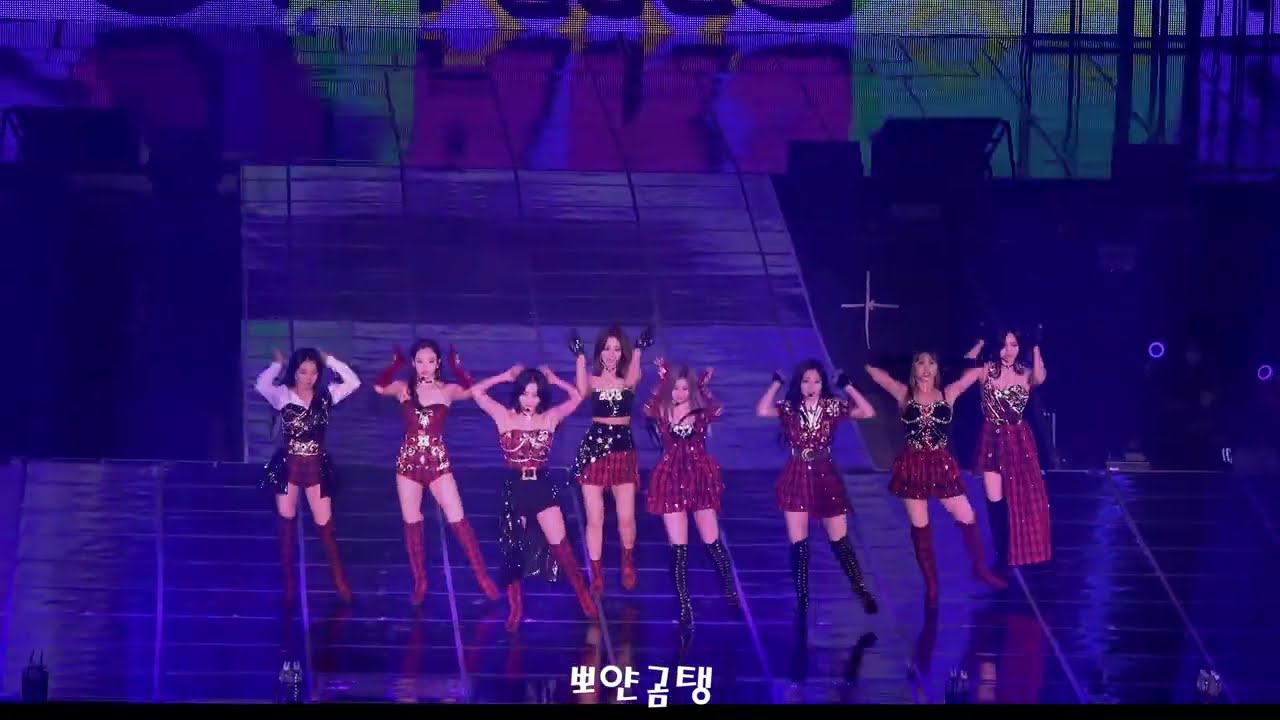 211226 TWICE 4TH WORLD TOUR ‘Ⅲ’ SEOUL - TURN IT UP