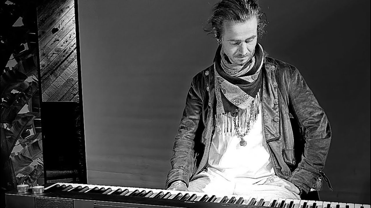 Jeffrey Munks - live on FMR radio (Dance of the Immortals) Cosmic Piano