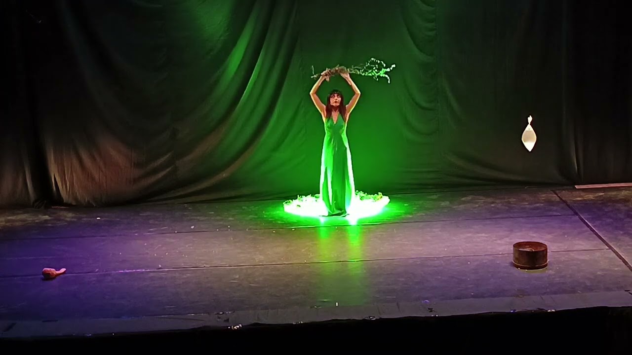 DIOSAS HERIDAS en Festival de Loja 2023