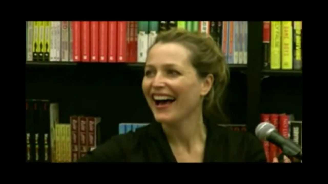 Best of Gillian Anderson - FUNNY